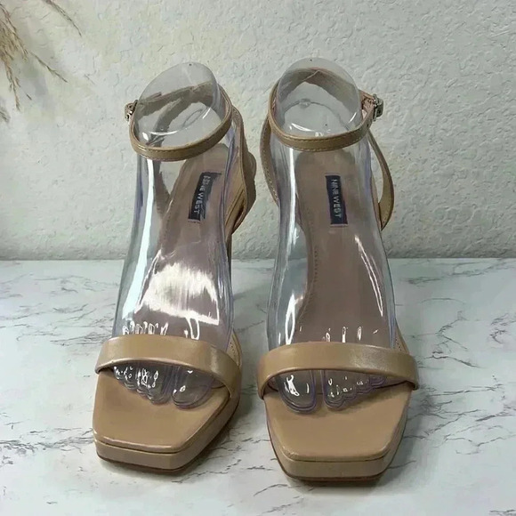 Nine West Shoes | Nine West Platform Heels | Color: Cream/Tan | Size: 9M - Picture 3 of 15